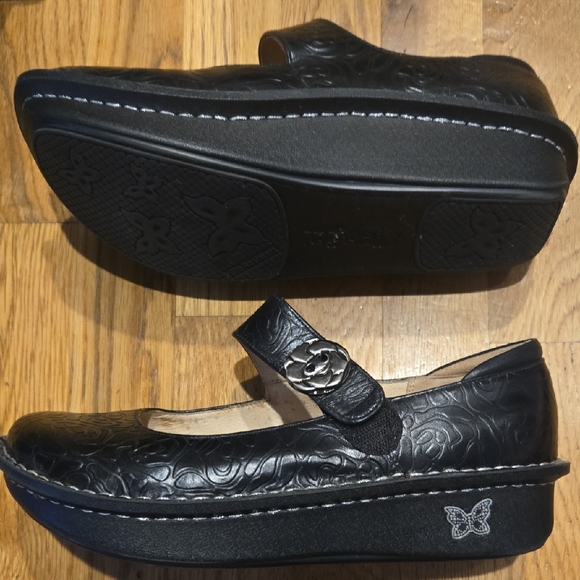 Alegria Black Floral Shoes - Picture 4 of 6